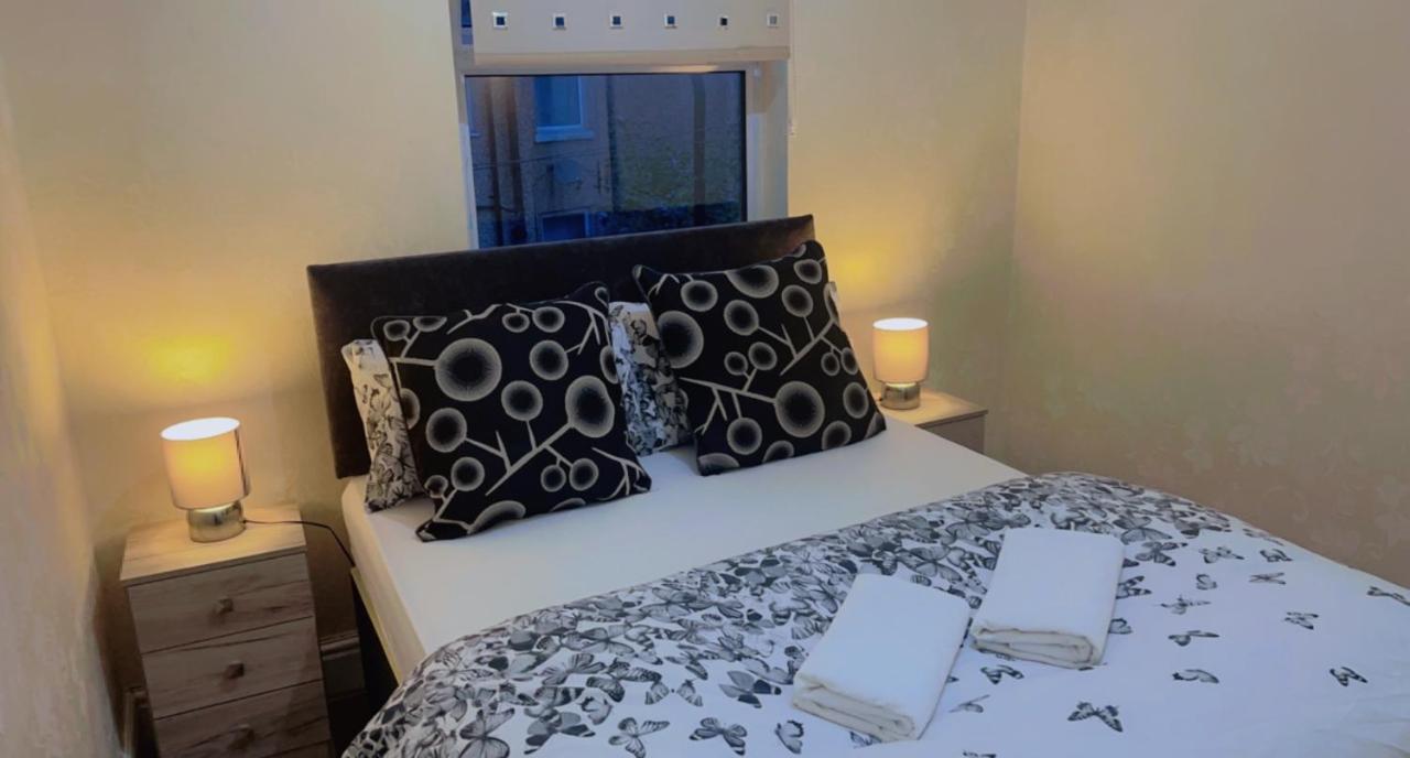 Manchester Old Trafford Apartment Екстер'єр фото